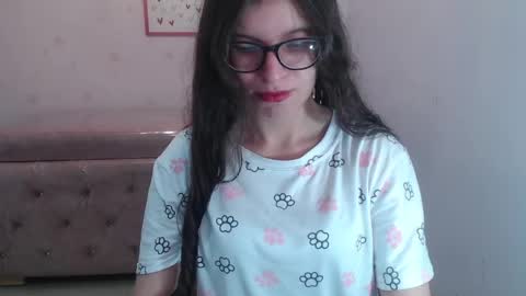 Kailee online show from April 11, 2026, 12:31 pm