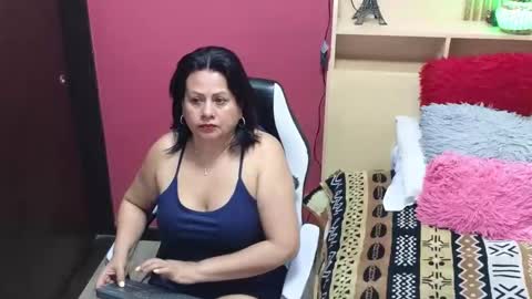 kaily jonness online show from October 13, 2025, 10:54 pm