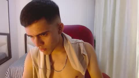 Snapshot of kain_noir_ chatting on October 28, 2025, 7:38 pm K A I N  online show from October 28, 2025, 7:38 pm