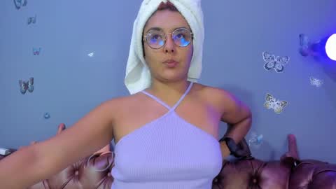 kaira_mosse_ online show from March 25, 2026, 12:00 pm