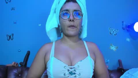 kaira_mosse_ online show from March 27, 2026, 12:05 pm