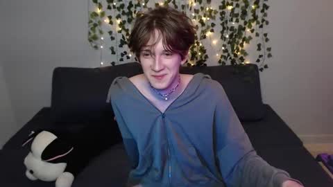 Snapshot of kaislutx chatting on October 6, 2025, 7:11 pm slutkai online show from October 6, 2025, 7:11 pm