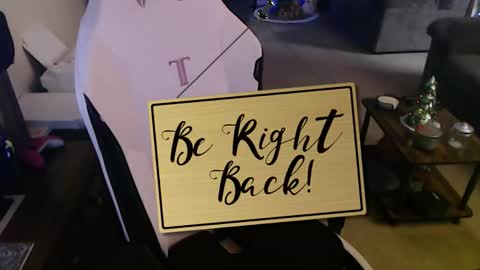 Camprincess331 online show from December 14, 2025, 3:12 am