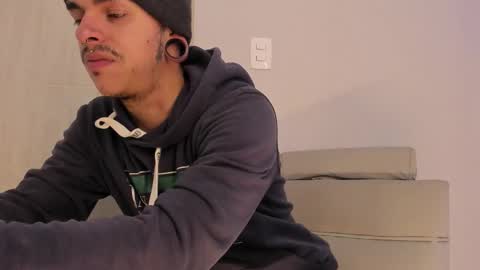 Snapshot of kaletattoos chatting on January 17, 2026, 10:31 am Kale online show from January 17, 2026, 10:31 am