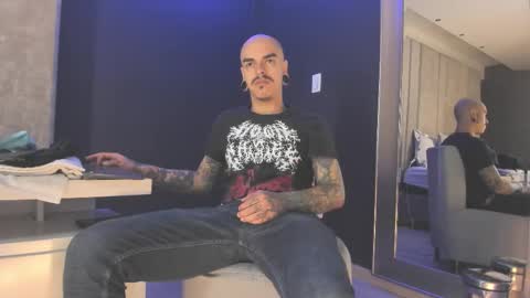 Snapshot of kaletattoos chatting on February 15, 2026, 12:14 pm Kale online show from February 15, 2026, 12:14 pm