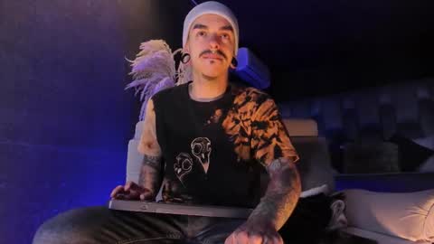 Snapshot of kaletattoos chatting on February 19, 2026, 11:17 am Kale online show from February 19, 2026, 11:17 am