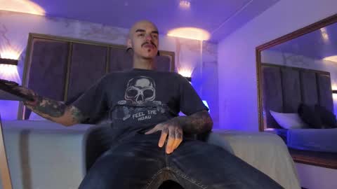 Snapshot of kaletattoos chatting on February 27, 2026, 11:21 am Kale online show from February 27, 2026, 11:21 am