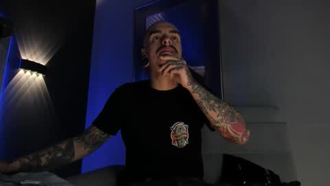 Snapshot of kaletattoos chatting on February 28, 2026, 11:22 am Kale online show from February 28, 2026, 11:22 am