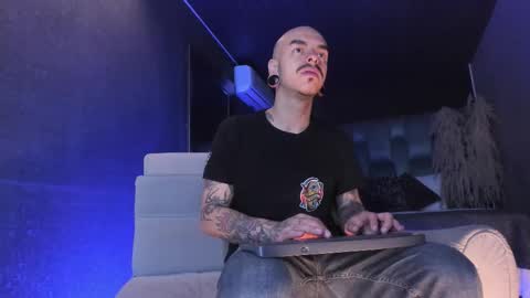 Snapshot of kaletattoos chatting on March 1, 2026, 11:01 am Kale online show from March 1, 2026, 11:01 am