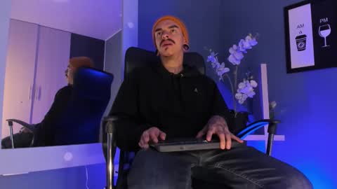 Snapshot of kaletattoos chatting on March 7, 2026, 11:07 am Kale online show from March 7, 2026, 11:07 am