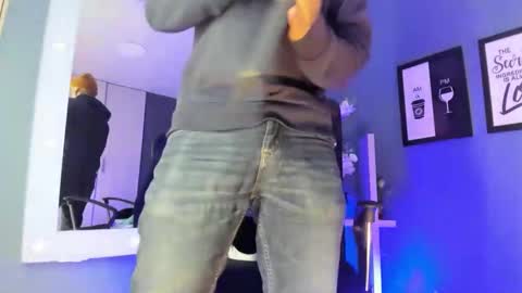 Snapshot of kaletattoos chatting on March 26, 2026, 11:16 am Kale online show from March 26, 2026, 11:16 am