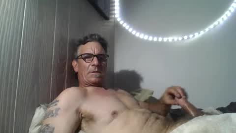 kalifornia91666 online show from November 26, 2025, 9:38 pm