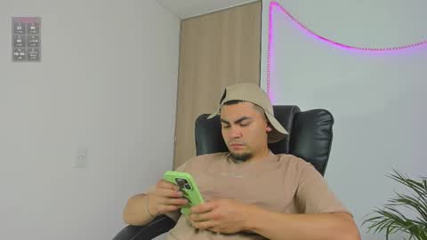 K A L I online show from February 3, 2026, 5:38 am