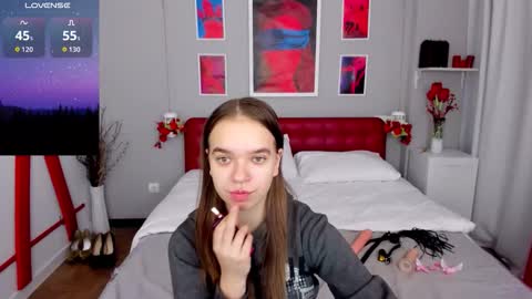 Snapshot of kamaliapeach chatting on October 8, 2025, 7:50 am Kamila online show from October 8, 2025, 7:50 am