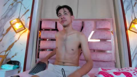 kameron and Nick online show from October 28, 2025, 7:49 pm