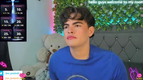 camilo  independent model online show from January 17, 2025, 8:02 am