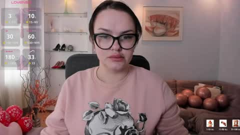 Camila online show from March 24, 2026, 5:01 am