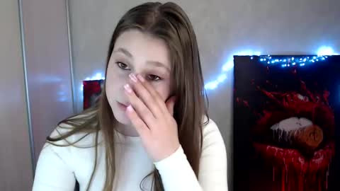 kamilla_love_ online show from April 5, 2026, 12:02 pm