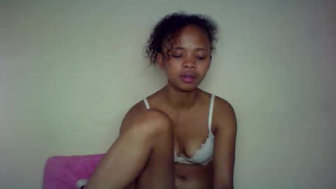 kamillah69 online show from February 13, 2026, 1:23 am