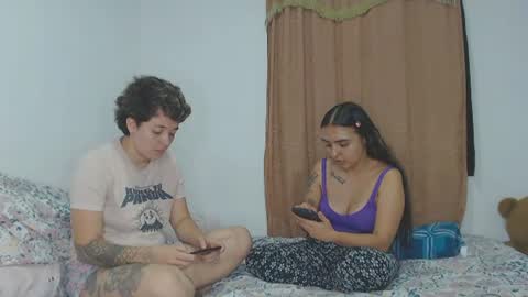 kammy   y   camila online show from June 11, 2026, 2:53 am