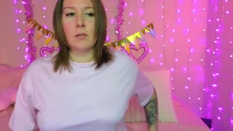 kamrynmarie69 online show from February 13, 2025, 2:23 am