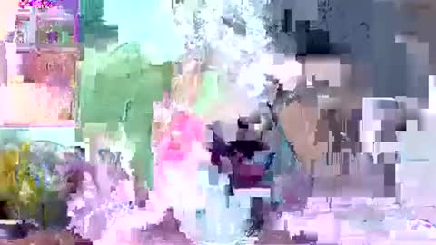 Paola online show from February 6, 2026, 6:33 pm