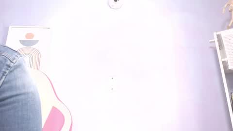 kaory_azumi online show from April 9, 2026, 7:19 pm