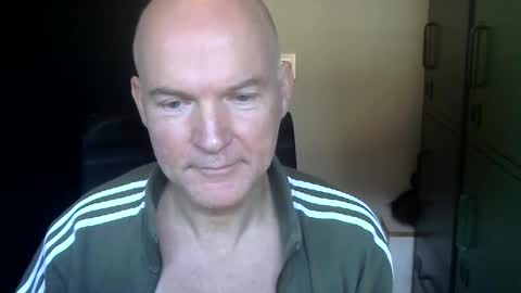 Snapshot of kapitein_rob chatting on December 23, 2024, 9:05 am Robbie online show from December 23, 2024, 9:05 am