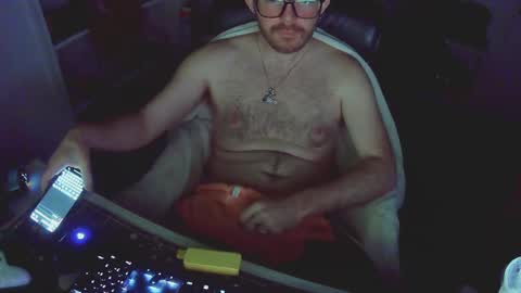 Snapshot of kapuccino chatting on February 8, 2025, 6:54 am Oliver online show from February 8, 2025, 6:54 am