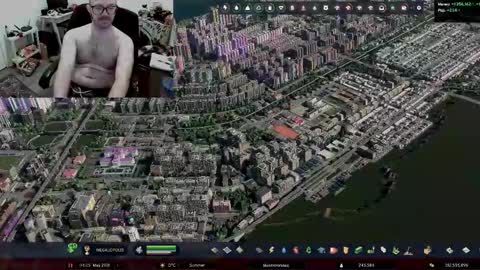 Snapshot of kapuccino chatting on October 28, 2025, 11:25 am Oliver online show from October 28, 2025, 11:25 am