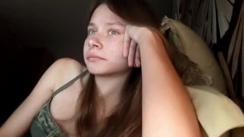 Snapshot of karaescorcia chatting on November 28, 2025, 12:41 pm Ria online show from November 28, 2025, 12:41 pm