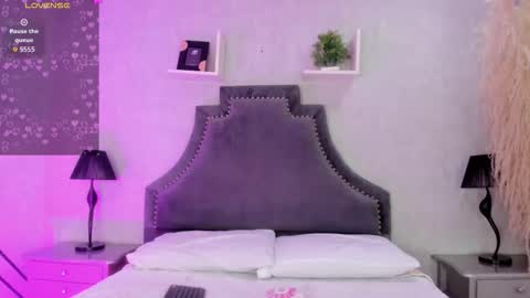 Karely online show from March 13, 2026, 1:18 pm