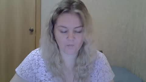 karennelsonx online show from May 16, 2026, 12:04 pm