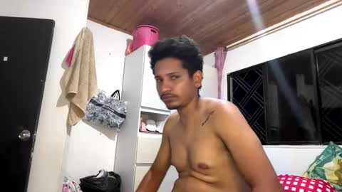 kariina candy and fox online show from February 17, 2026, 4:20 am