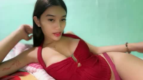 Snapshot of karina_goddess chatting on June 21, 2026, 1:13 pm karina online show from June 21, 2026, 1:13 pm