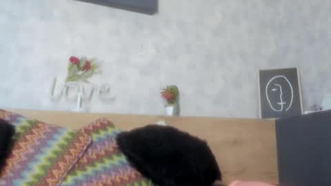 Kari online show from March 10, 2026, 11:37 am