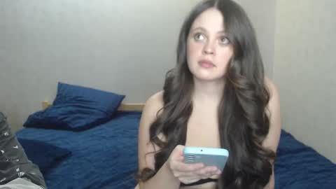 karina_unreal online show from February 5, 2026, 8:41 am