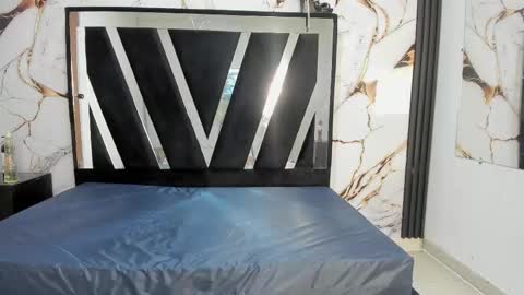 KarinaSimonz online show from October 15, 2025, 10:54 pm