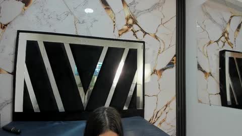 KarinaSimonz online show from November 5, 2025, 7:36 pm