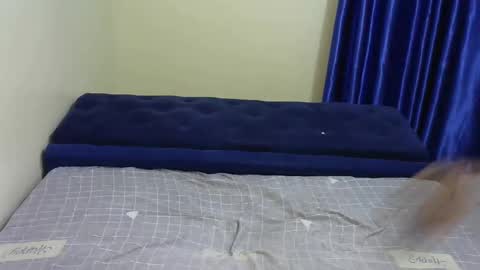 karinda_d online show from May 13, 2026, 3:31 pm