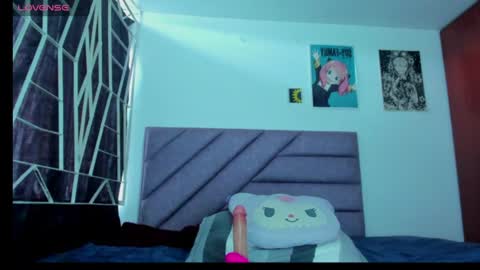 KARINNA  RAVEN online show from June 22, 2026, 9:01 pm