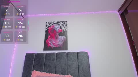 karinna_santana online show from December 22, 2025, 8:17 pm