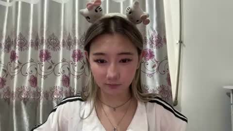 karissagius online show from August 4, 2026, 9:01 am