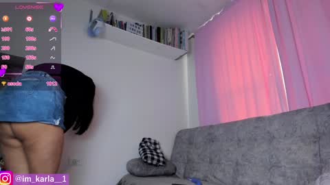 Snapshot of karla__1 chatting on December 18, 2024, 3:33 pm Ill be on at sunday see u Lynn  Could u help me to reach 100 Thmbs upp plssss   Independent girl 3 online show from December 18, 2024, 3:33 pm