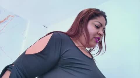 karla_hilton1 online show from November 10, 2025, 3:33 pm