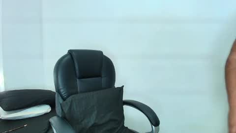 karla_hilton1 online show from April 11, 2026, 12:31 pm