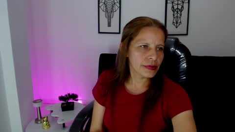 Snapshot of karlye_hot chatting on February 14, 2025, 5:30 am KARLYE online show from February 14, 2025, 5:30 am