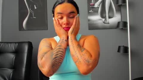 Snapshot of karlyjons_ chatting on April 15, 2026, 4:03 pm online show from April 15, 2026, 4:03 pm