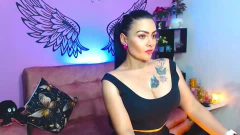 Snapshot of karol_kennedy chatting on January 21, 2025, 6:11 am Karol Kenedy online show from January 21, 2025, 6:11 am
