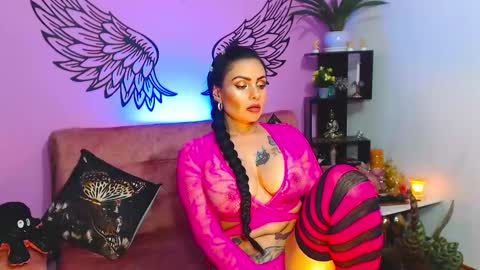 Snapshot of karol_kennedy chatting on March 3, 2025, 9:33 am Karol Kenedy online show from March 3, 2025, 9:33 am